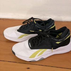 Brand new women’s Reebok cross trainer shoes size 8.5